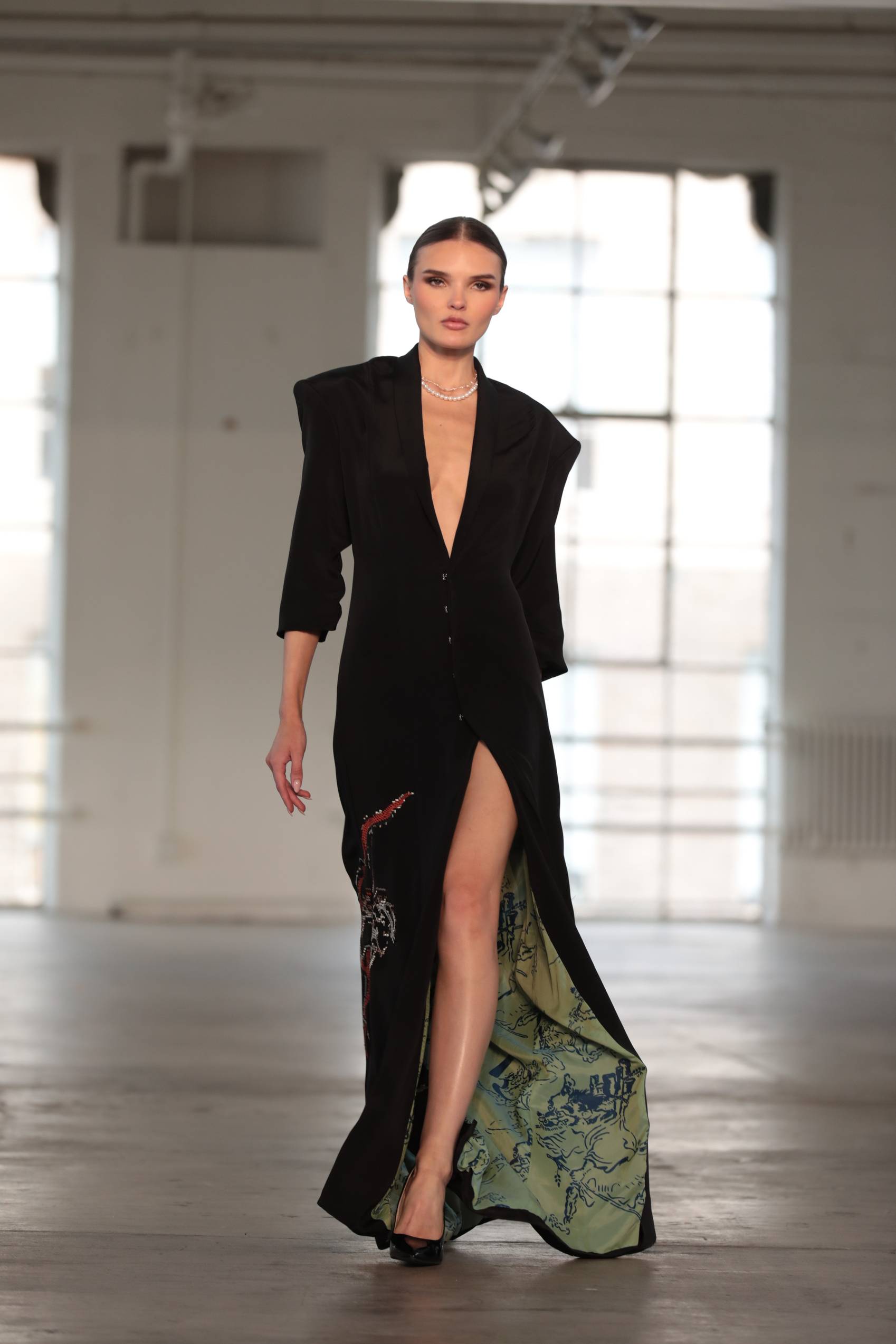 FIDM GRADUATE CLASS 2024 - Worldwide Fashion Design Lookbook