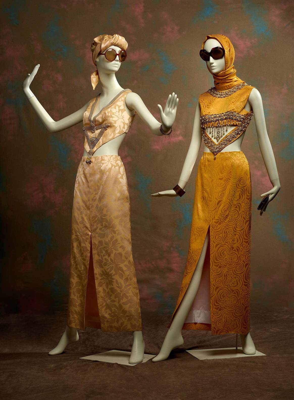 Cargelli, Avondensembles in ‘oosterse
fantasie’-sfeer, 1970, Kunstmuseum Den Haag. Foto: Alice de
Groot.