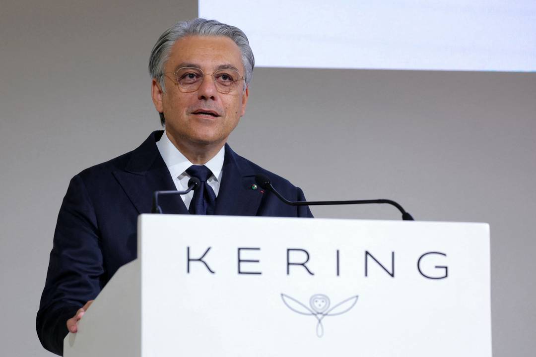 Luca De Meo au siège de Kering, à Paris (septembre 2025).