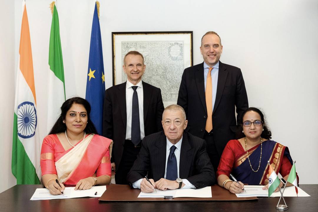 Prerna Deshbratar (IAS), MD LIDCOM; Paolo Zannoni, executive deputy chairman and executive director, Prada Group; K.M. Vasundhara, MD LIDKAR.  and Mauro Battocchi, with Walter Ferrara