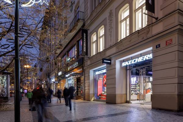 JPMorgan reportedly raises 6.5 billion dollar to fund sale of Skechers