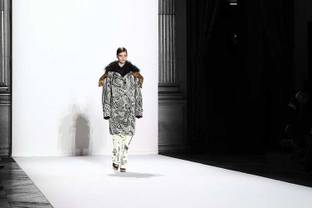 El diseñador Dries Van Noten busca inversores