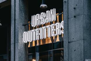 Urban Outfitters and Gymshark among retailers accused of hiring festive workers without basic rights 