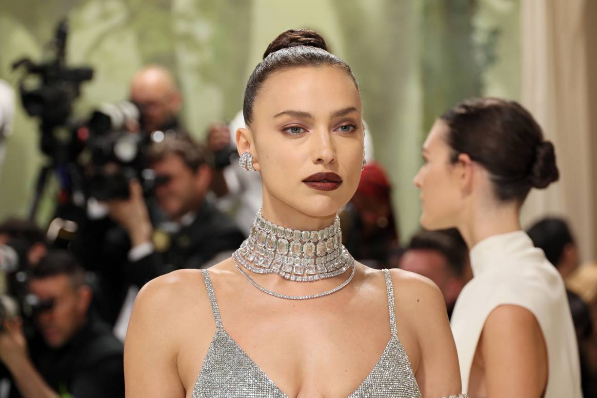 Irina Shayk in Swarovski.