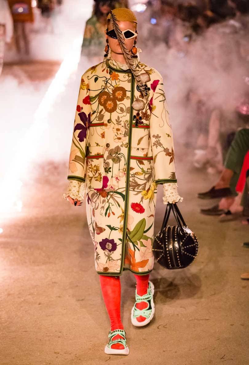 Gucci, en clave espectacular en su desfile en necrópolis romana