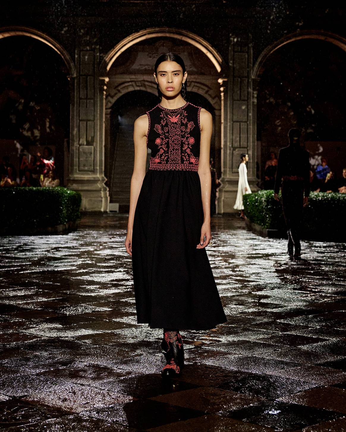 Photo Credits: Dior, desfile de presentación de la colección Crucero 2024 desde el Antiguo Colegio de San Ildefonso de Ciudad de México. Dior, fotografía de cortesía.