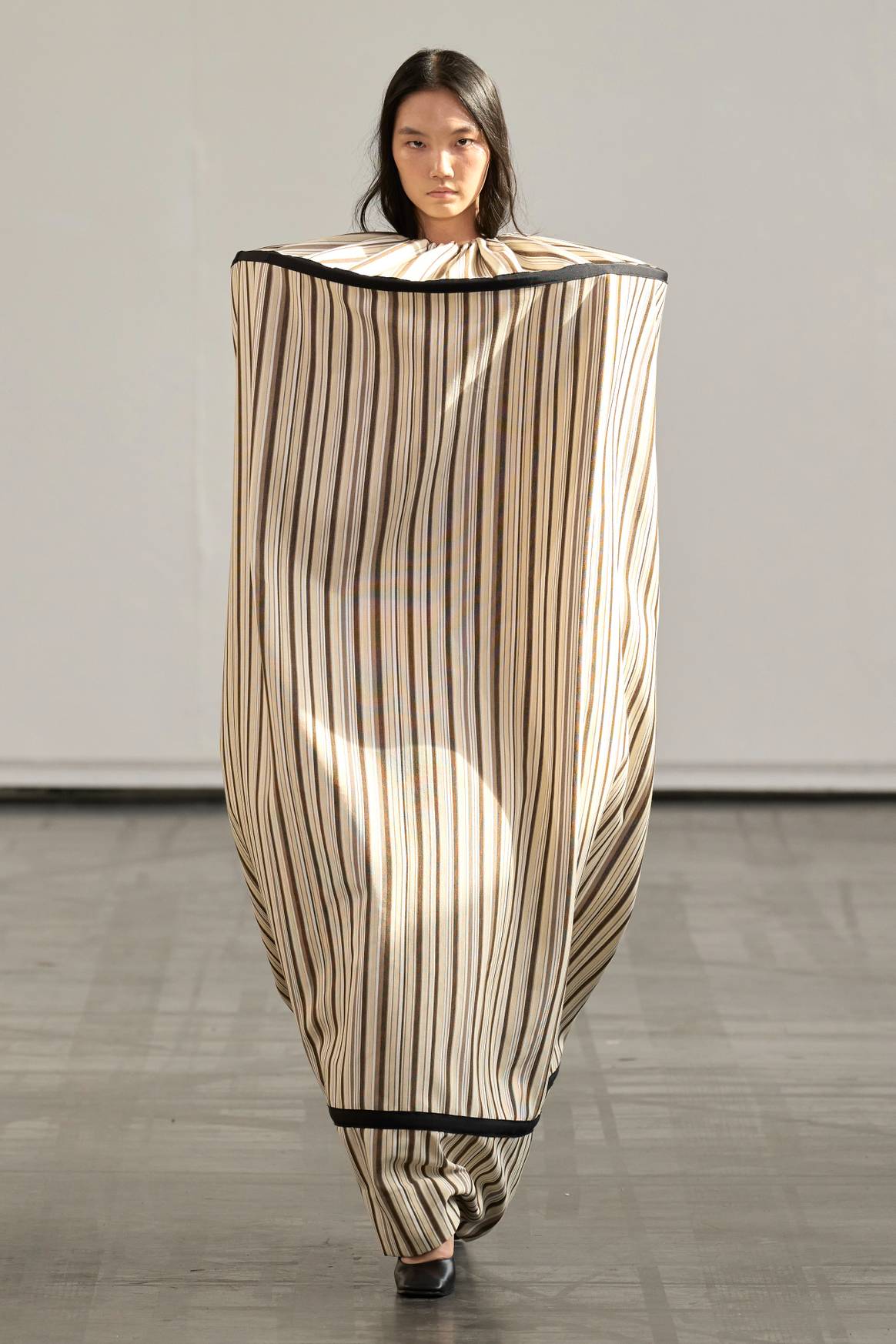 Créditos: Marie Adam-Leenaerdt Ready to Wear Spring Summer 2024. PFW. Spotlight Launchmetrics.