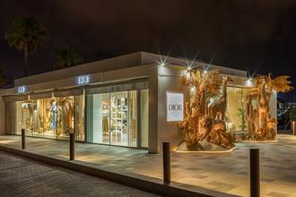Dior refuerza su dirección y nombra a una experta en prêt-à-porter para apoyar a Jonathan Anderson