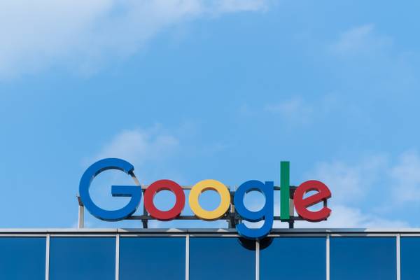 Trying on clothes with your own photo and price alert: Google expands AI functions within shopping