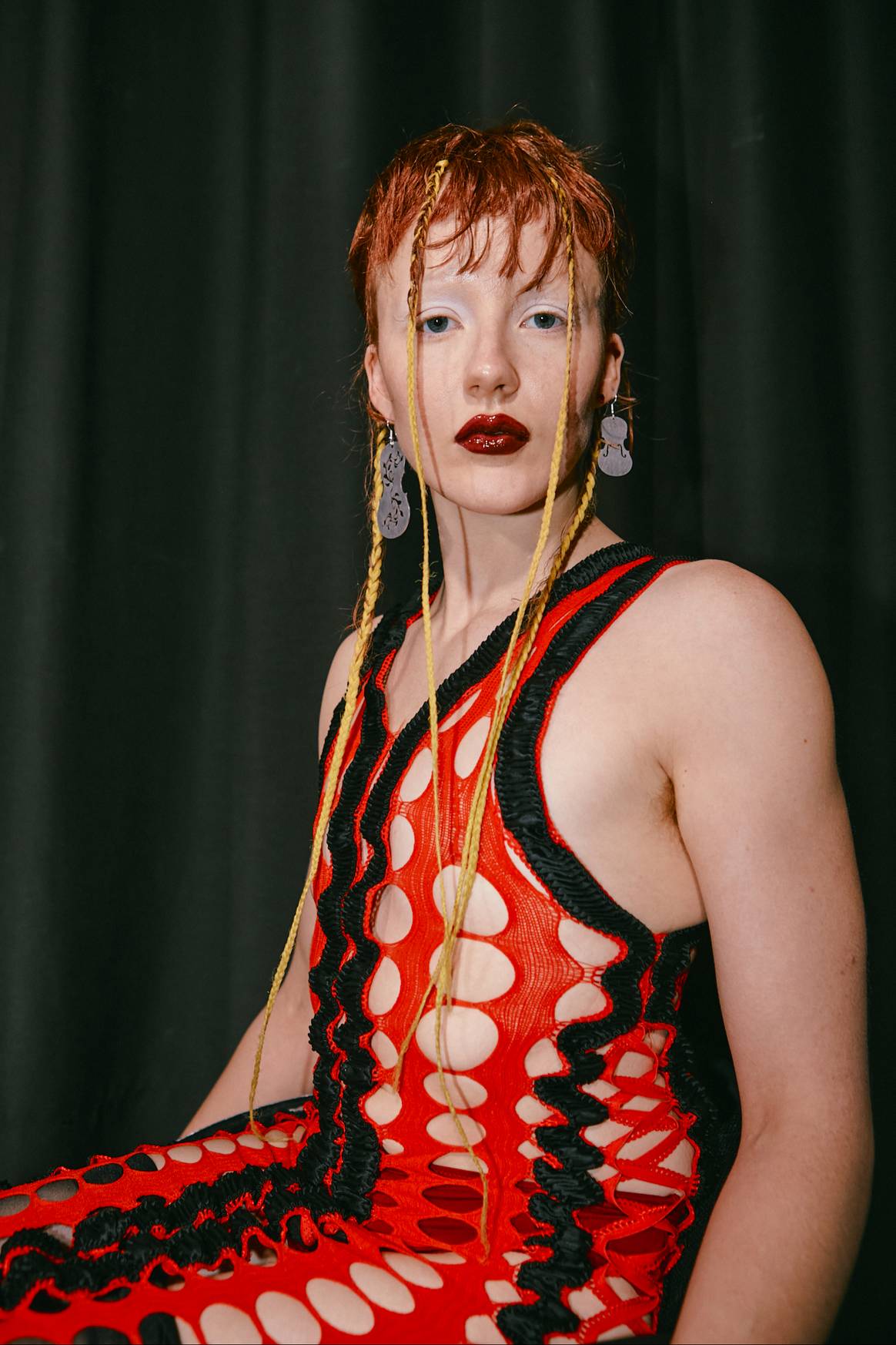 Sinéad O’Dwyer SS23, London Fashion Week backstage. Image: Eeva Rinne, British Fashion Council