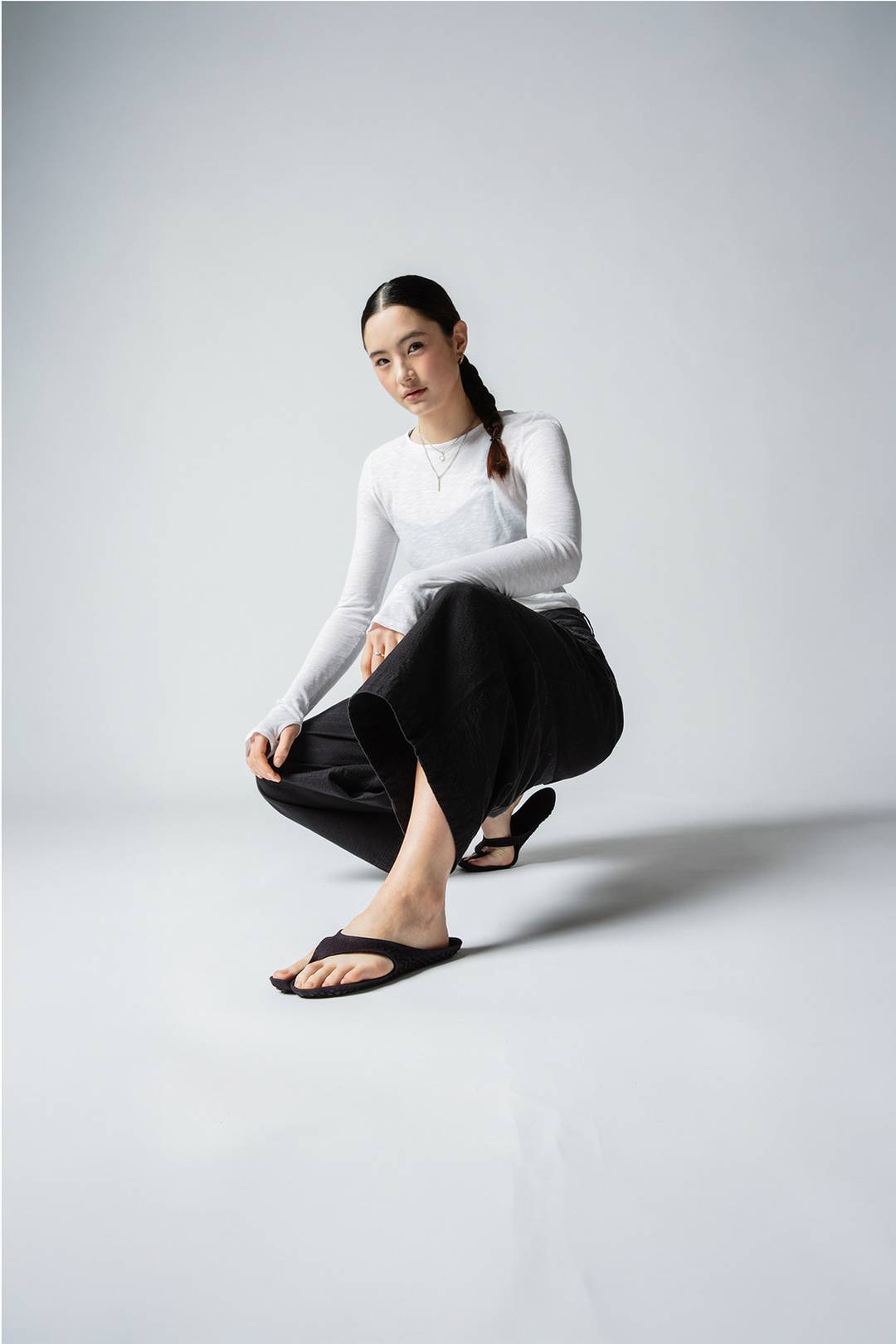 Vivobarefoot VivoBiome Tabi Gen 01 sandal