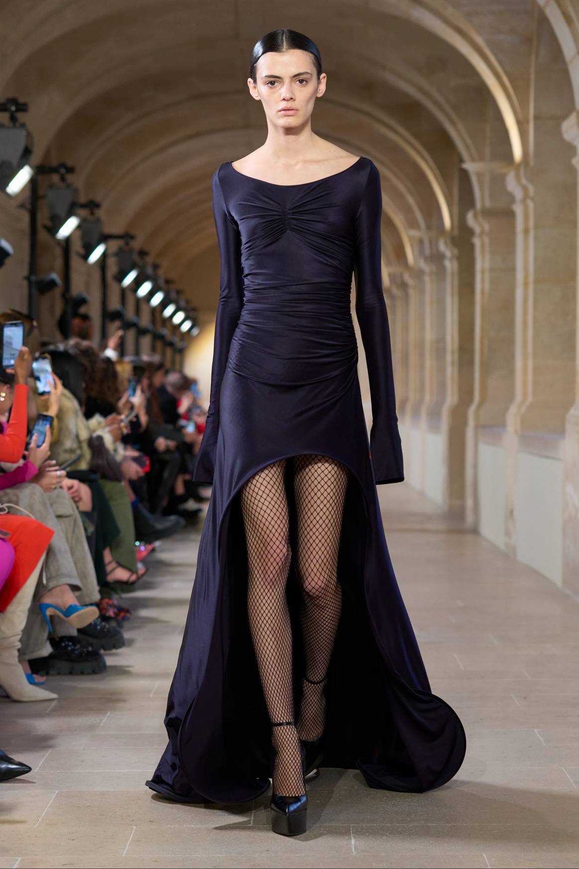 Imagen: Victoria Beckham FW23 via Launchmetrics Spotlight