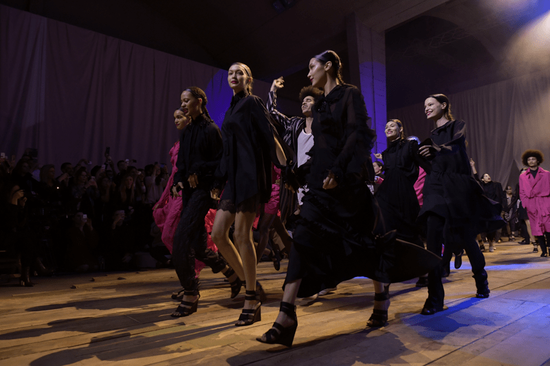 ¿Que ganan las marcas de moda rápida al adaptarse al 'See now, Buy now'?