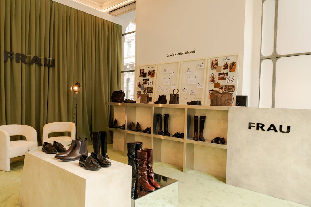 Una immagine dell'interno dello store temporaneo di Frau, a Milano