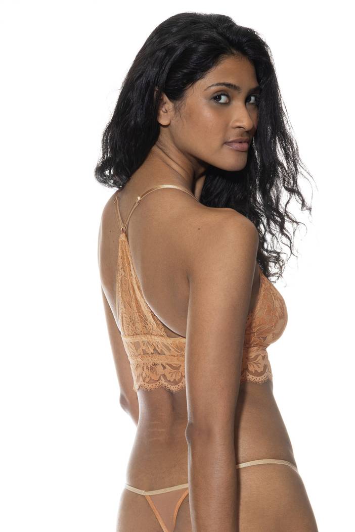 Triangle-BH Serie Poetry Vogue Roasted Almond | Mey