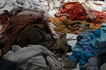 Fashion for Good-Projekt „Sorting for Circularity India“ resultiert in Textilrecycling-Toolkit