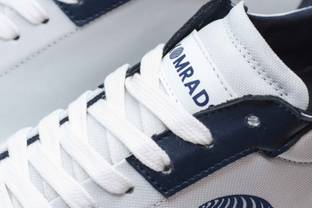 Komrads launcht einen Sneaker aus Meeresplastik