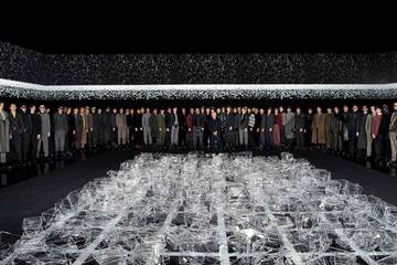 Mmu: Giorgio Armani opta per il soft tailoring