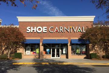 Shoe Carnival Q4 sales drop but outlook remains positive