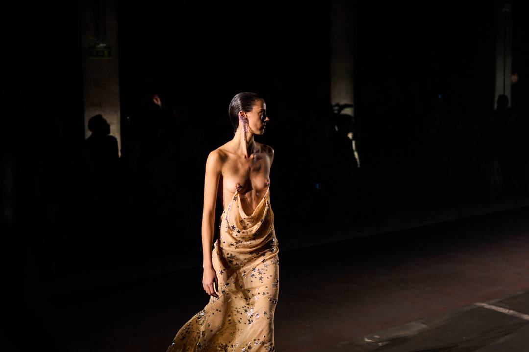 Mugler SS26 par Miguel Castro Freitas.
