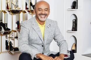 El diseñador francés Christian Louboutin encuentra "mucho interés" en "algunas formas de fealdad"