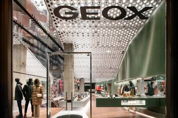  Geox spa: ricavi a + 21 per cento