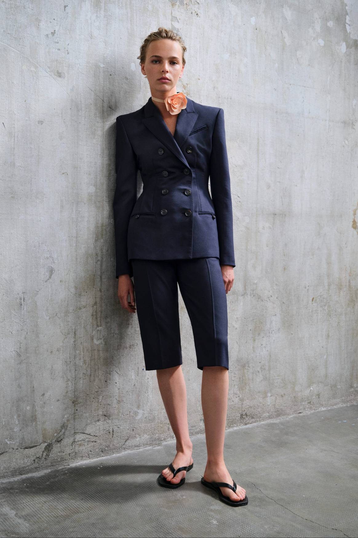 Philosophy di Lorenzo Serafini Resort 24 navy suit