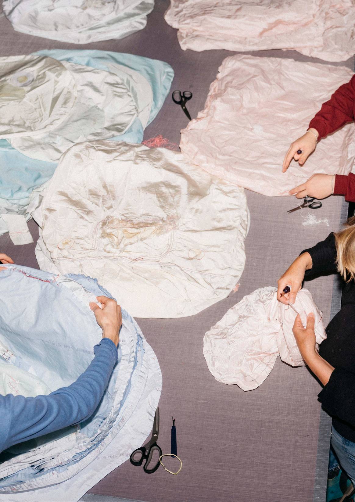 Die alten Airbags sind Material- und Formgeber