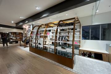 Palladium inaugure deux pop up stores aux Galeries Lafayette et au BHV Marais