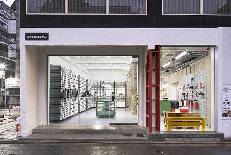 Kijken: de nieuwe Freitag winkel in Kyoto, Japan
