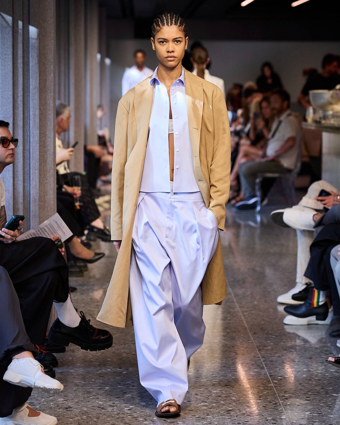 Modelagem confortável na linha feminina