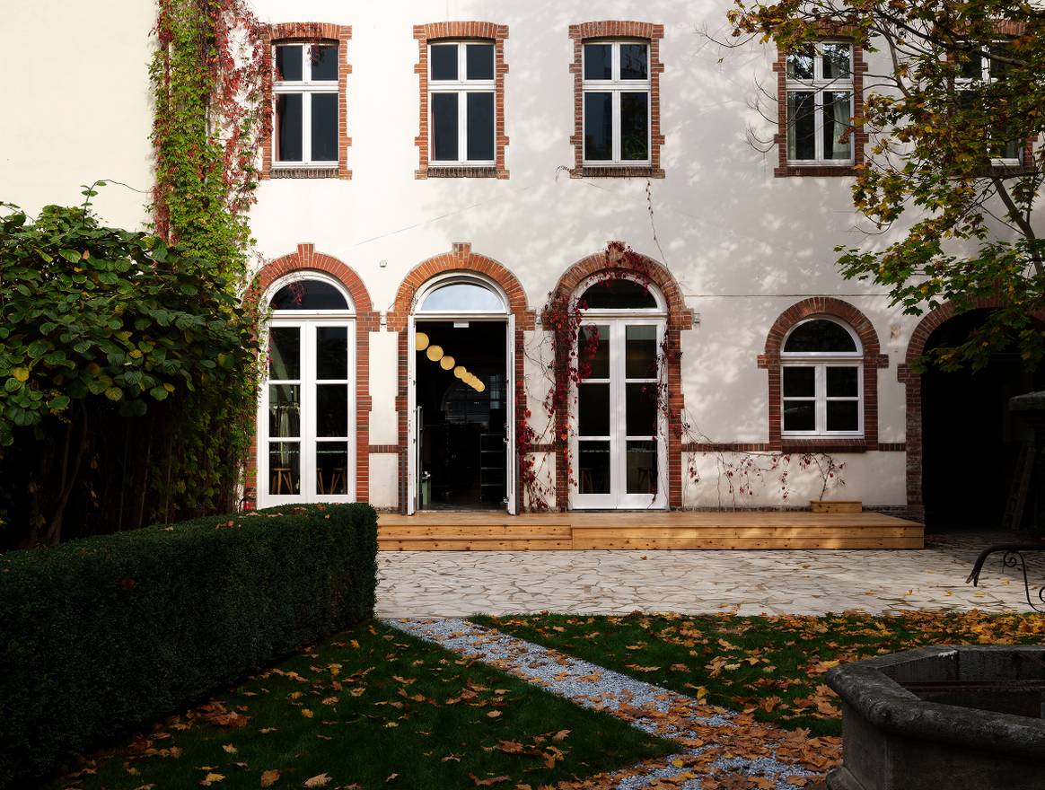H&M opens first ‘hyper-local’ flagship store in Berlin