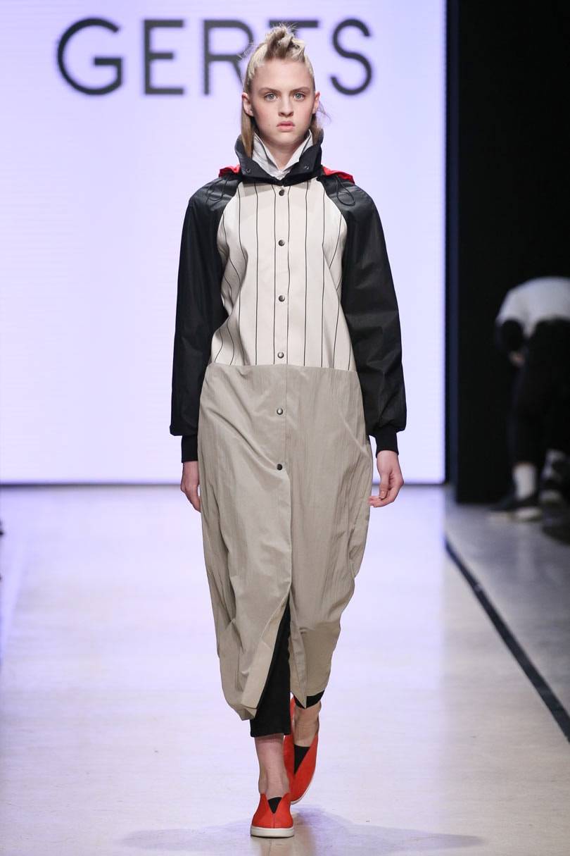 На Mercedes-Benz Fashion Week Russia показали одежду и обувь будущего