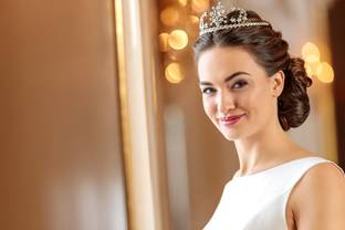 Swarovski annonce une nouvelle collaboration avec le couturier Christian Lacroix