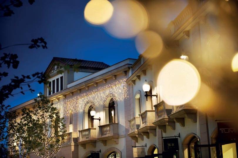 LA ROCA VILLAGE Y LAS ROZAS VILLAGE CELEBRAN SU BLACK FRIDAY MÁS ESPECIAL CON DESCUENTOS ADICIONALES DE HASTA EL 40%