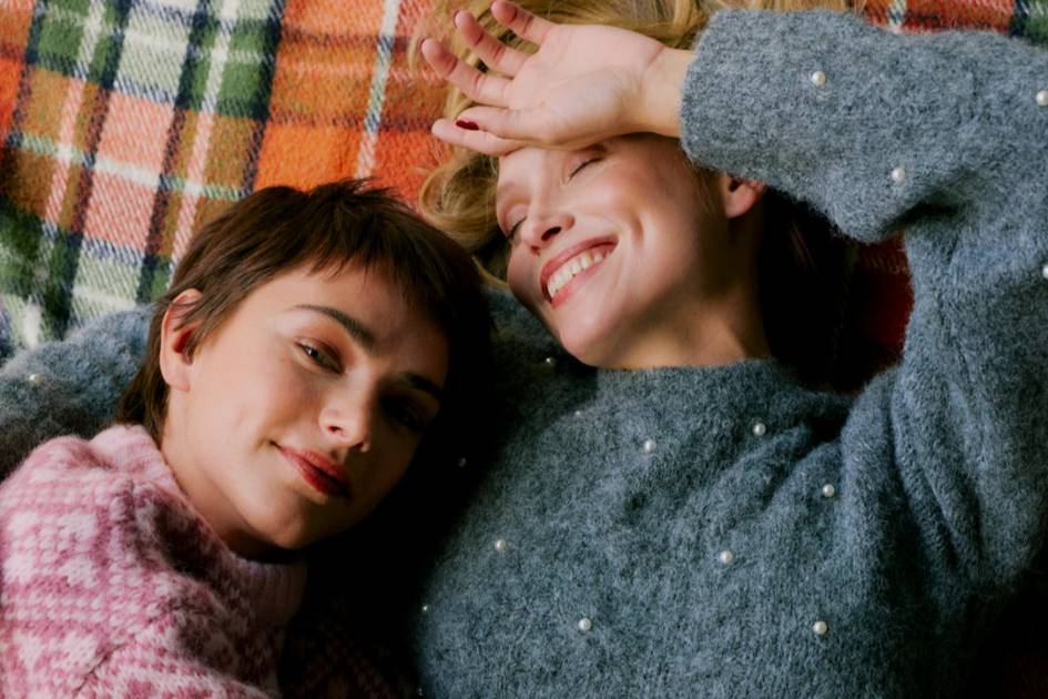 Vero-Moda-feiert-Weihnachtskampagne-Moments-Together-