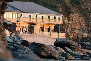 Joules announces lifestyle partnership with Watergate Bay Hotel