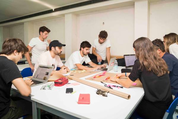 Sabato De Sarno offre due borse di studio per gli studenti Ied Firenze