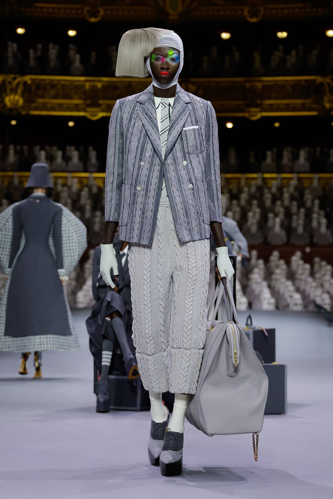 Créditos: Thom Browne, primera colección de Alta Costura, para la temporada Otoño/Invierno FW23. Fotografía de cortesía.