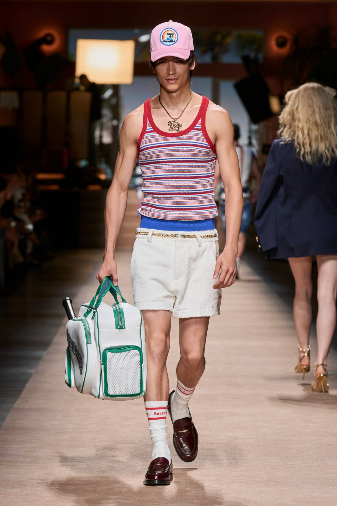 DSquared2 m SS24/Look 9.