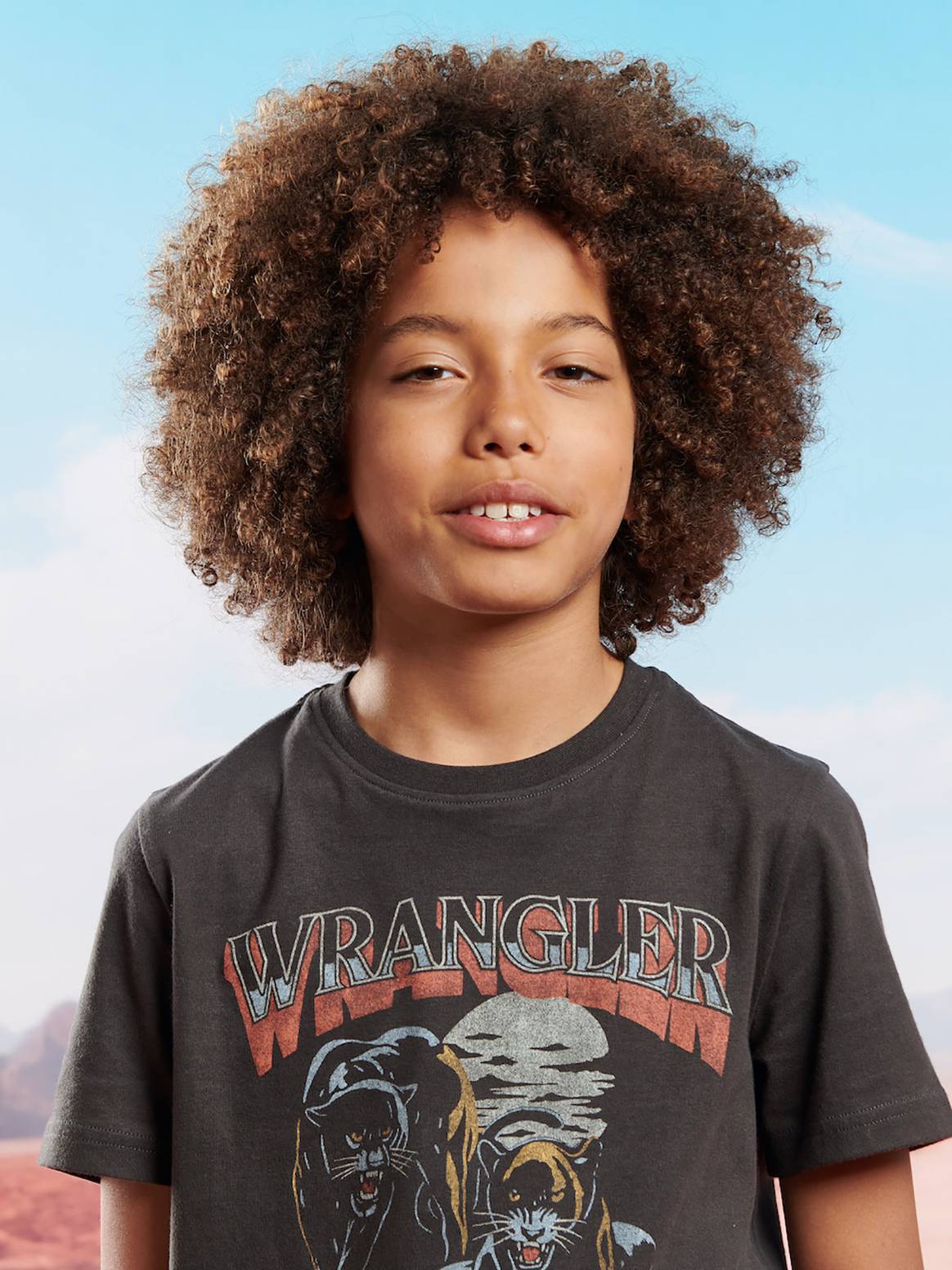 Fotografía de campaña de la nueva colección infantil de Wrangler, desarrollada por BMG.