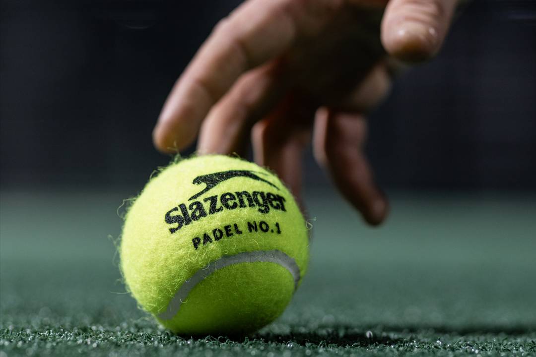 Pallina da padel Slazenger.