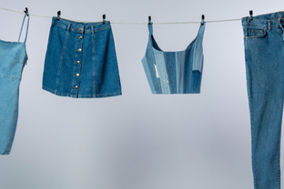Scoprite le ultime tendenze denim