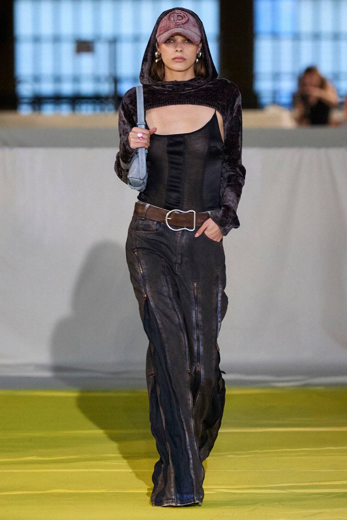 Desfile en Barcelona de la primera colección de la línea “Desigual Studio” de Desigual, para la temporada Otoño/Invierno 2025/2026.