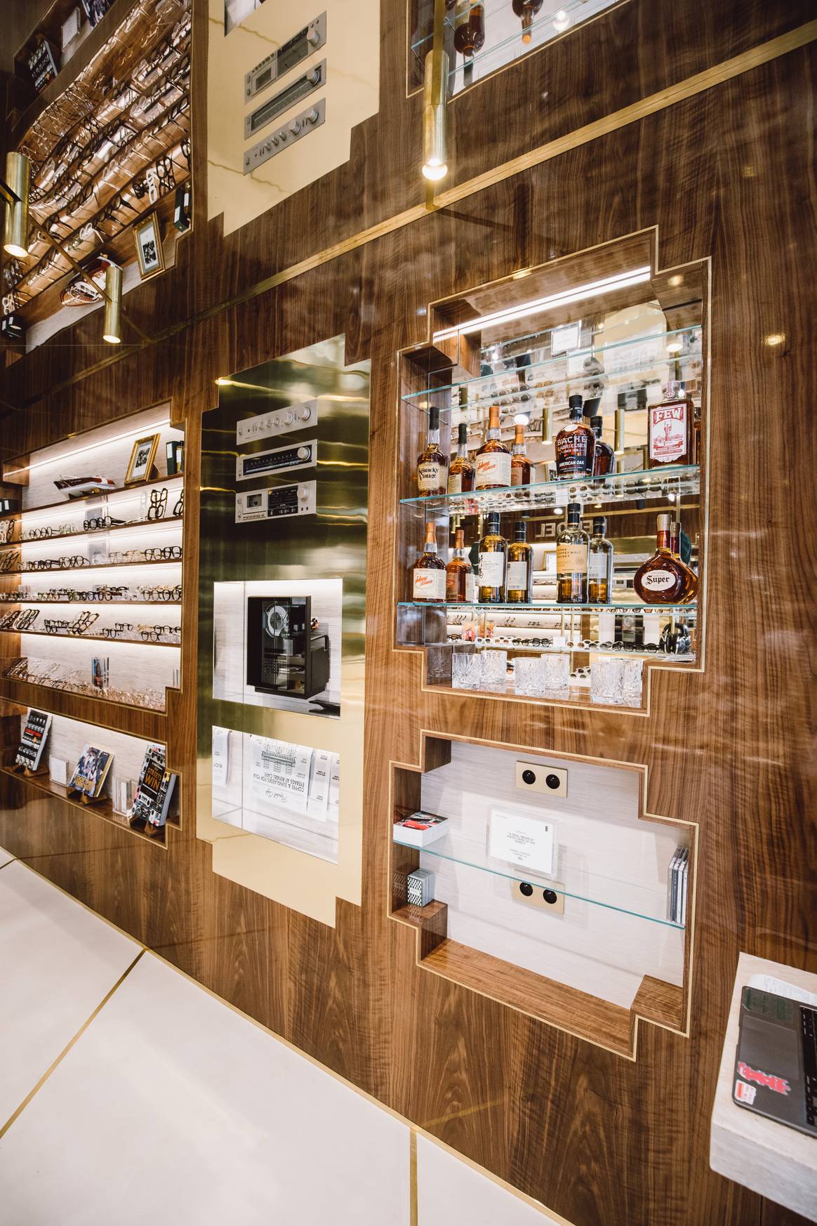 Rendel, une huitième boutique à Paris.