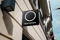 Blue Banana cambia de logo y “borra” su “X”