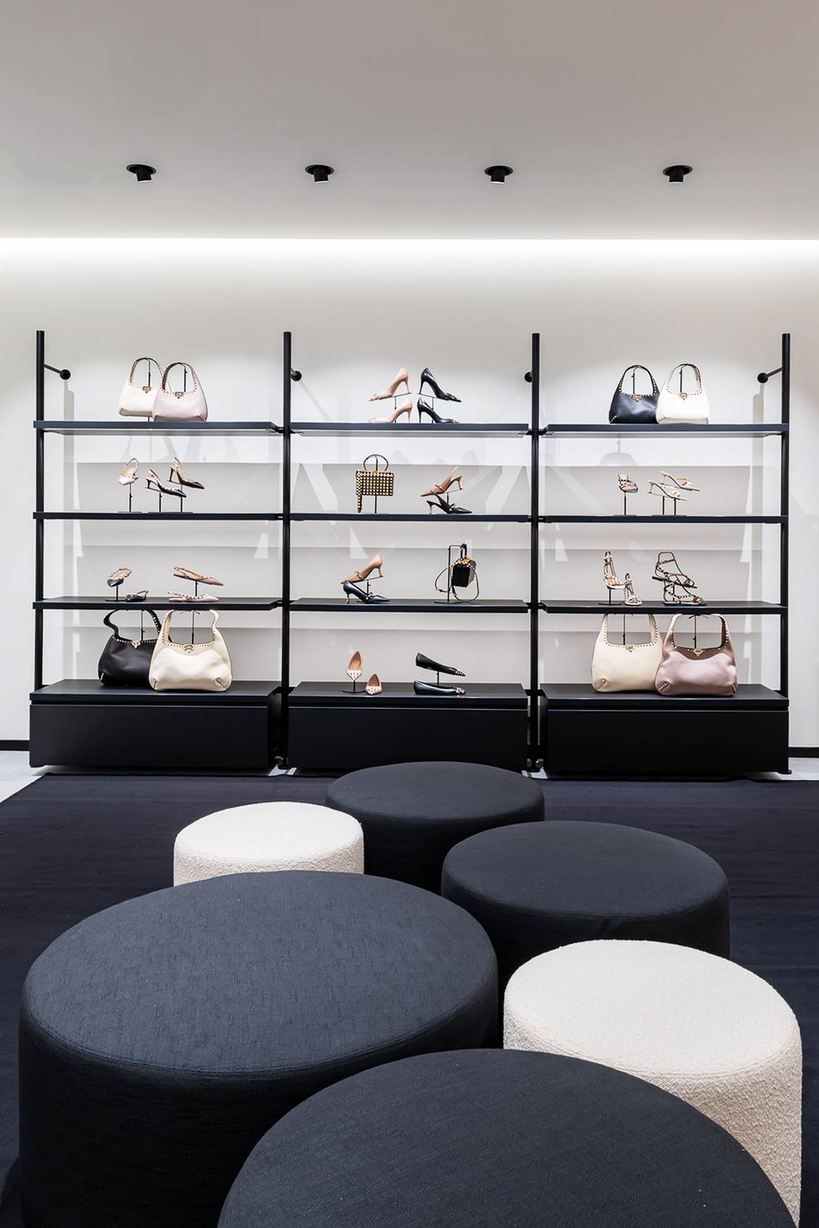 Valentino winkel in Designer Outlet Roermond