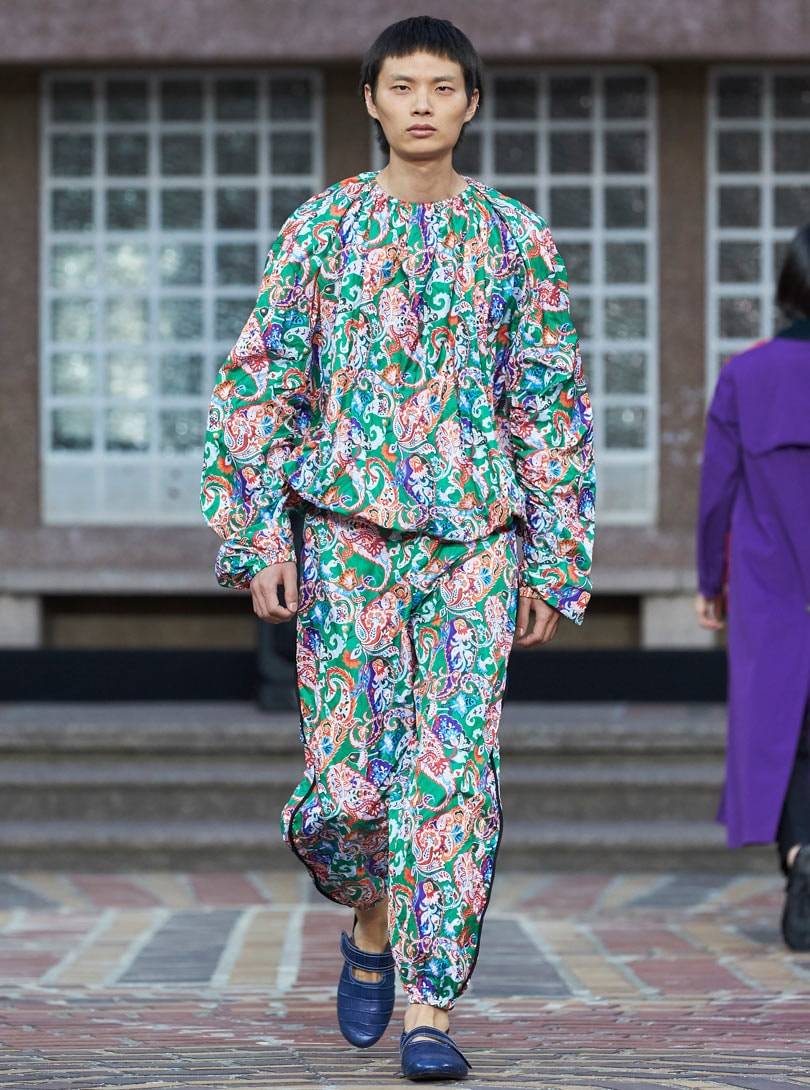 Kenzo rend hommage à ses deux muses