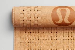 Lululemon se sube a la fiebre por el cuero de hongos vegano