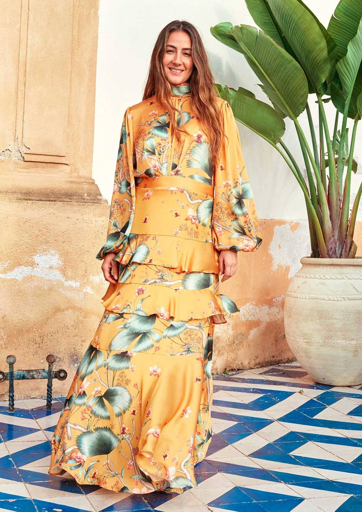 Conoce la nueva colaboración de H&M y Johanna Ortiz